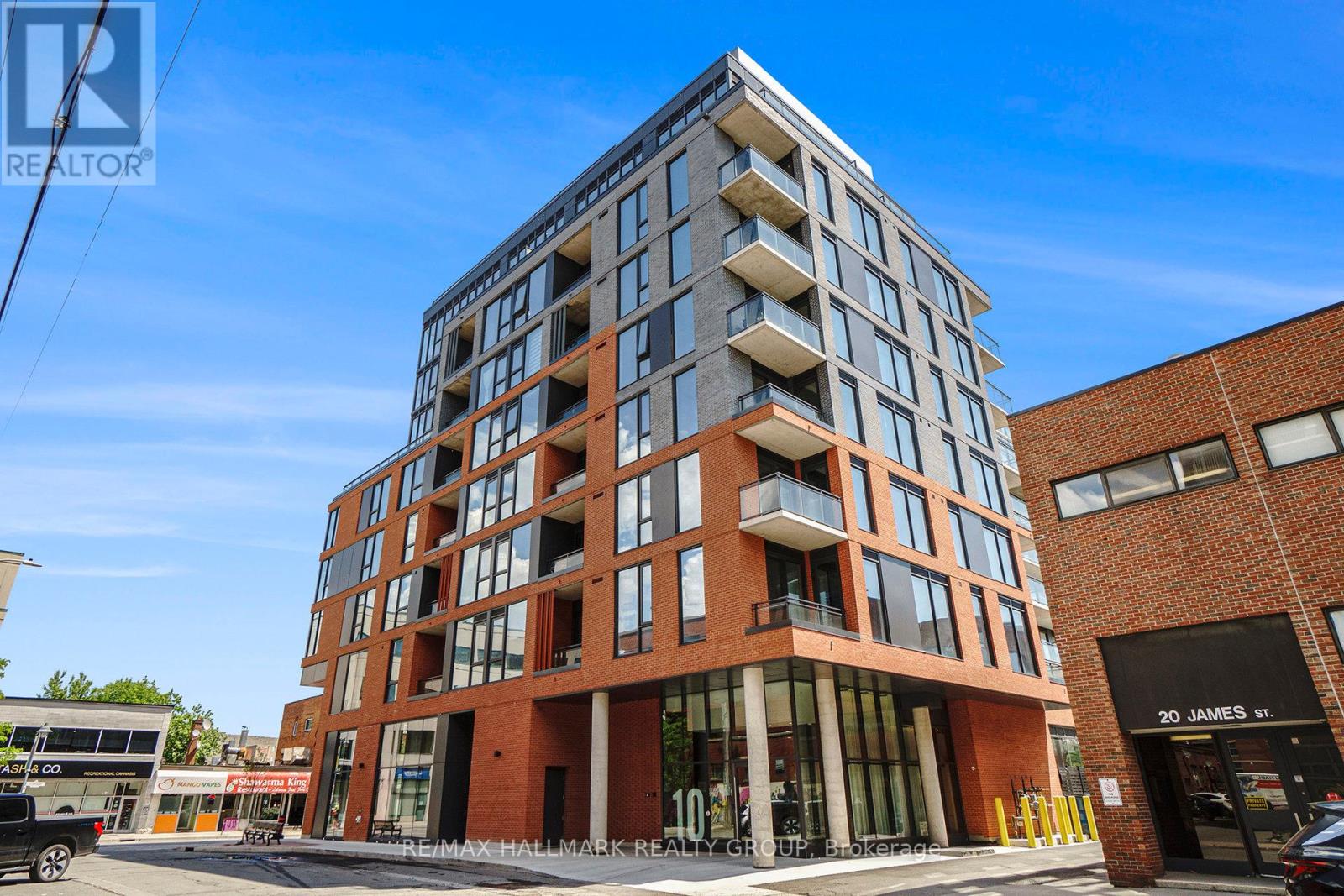 Great Location!!  Corner of Bank St & James St