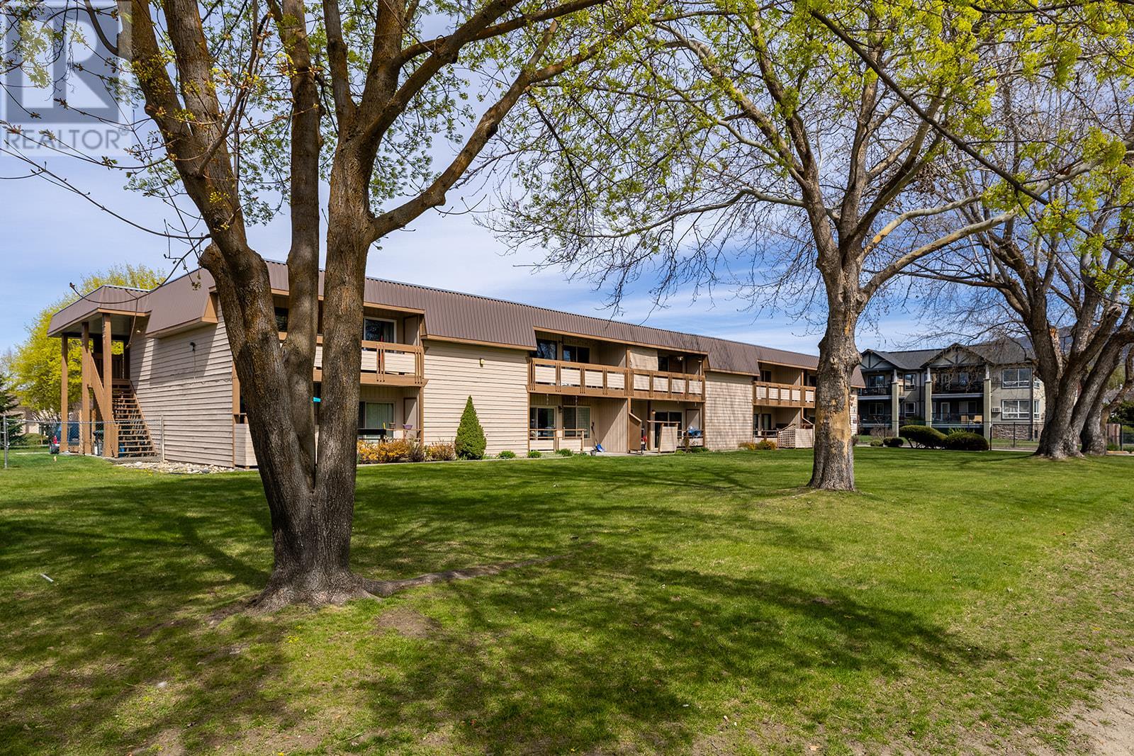  880 Badke Road, Kelowna