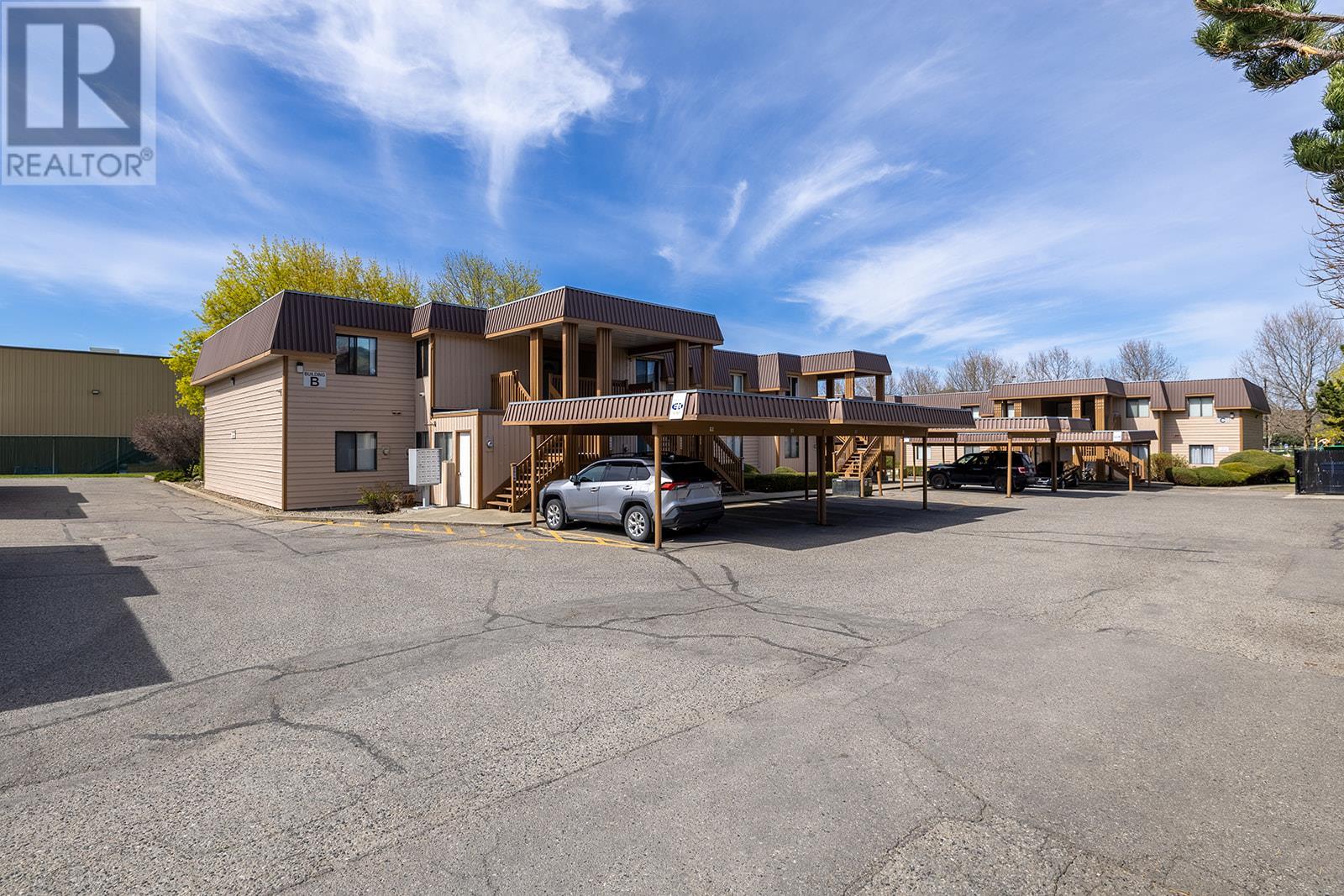  880 Badke Road, Kelowna
