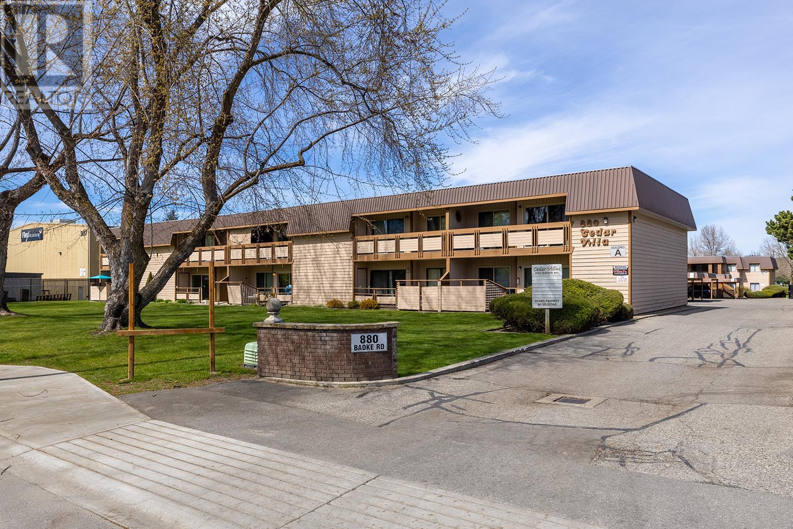  880 Badke Road, Kelowna