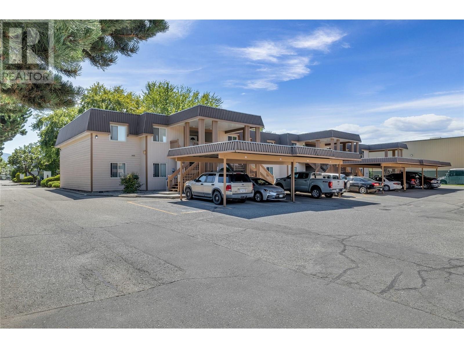  880 Badke Road, Kelowna