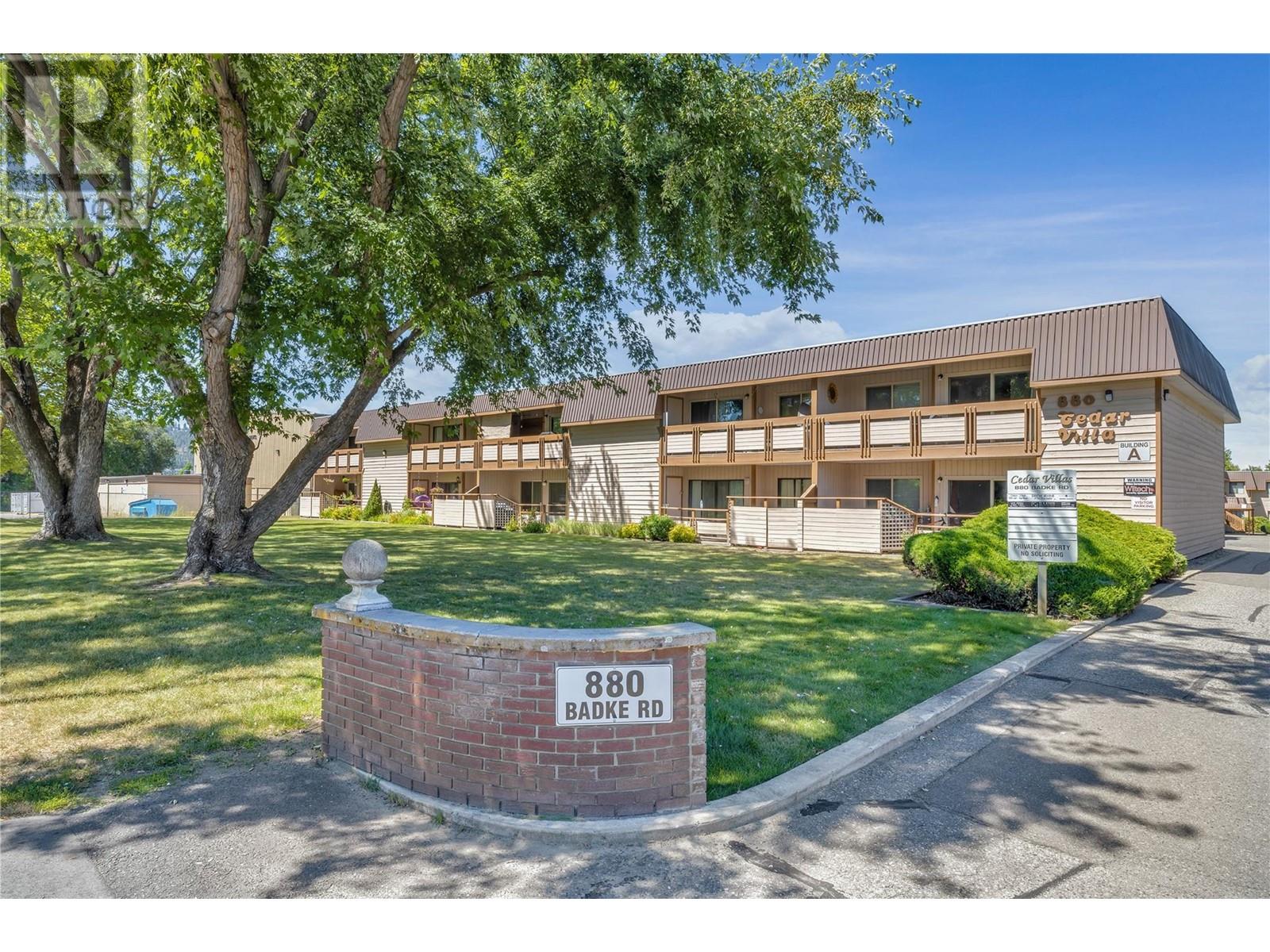  880 Badke Road, Kelowna