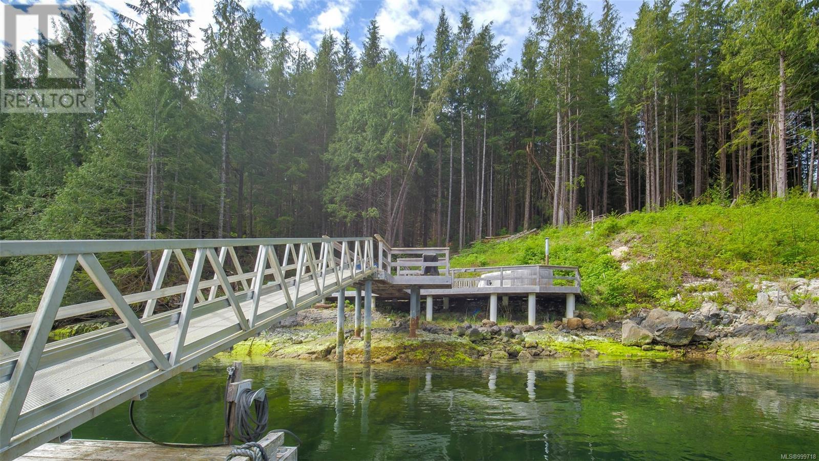 Lot E Cheeyah Island, Bamfield