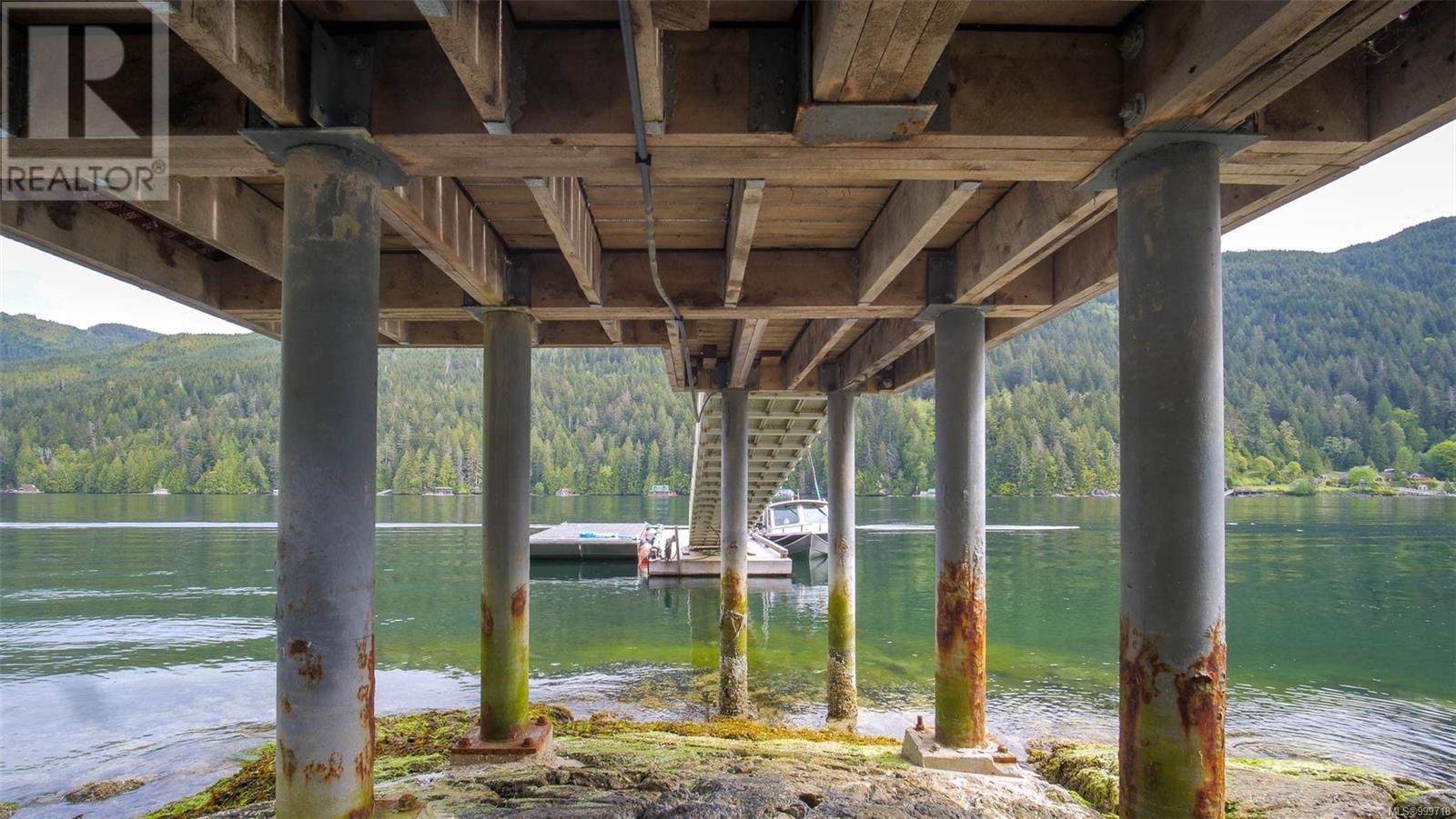 Lot E Cheeyah Island, Bamfield
