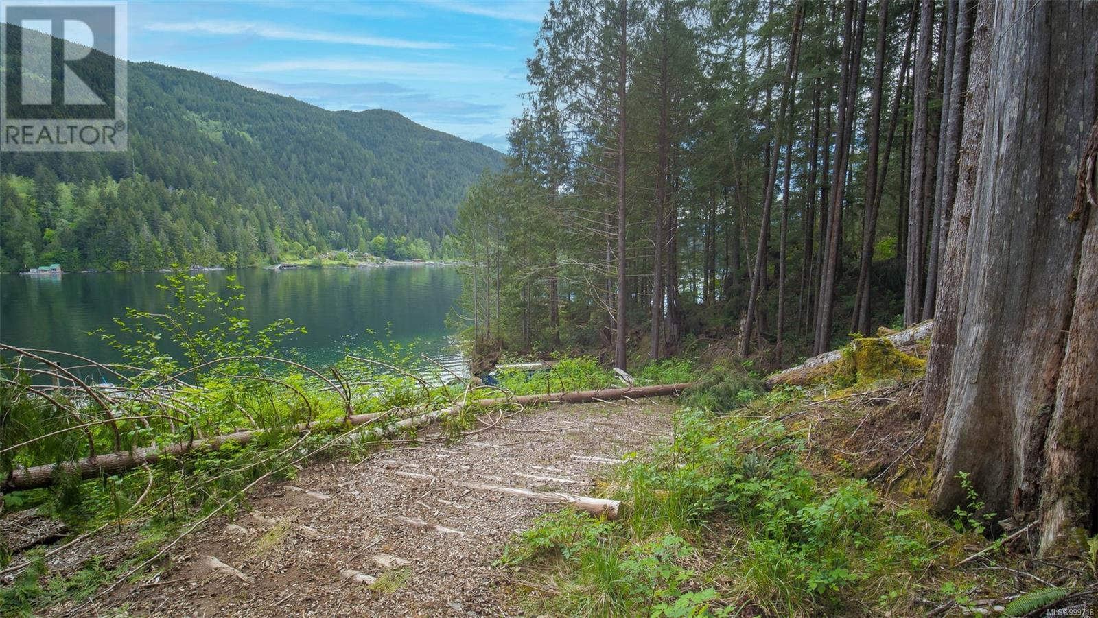 Lot E Cheeyah Island, Bamfield