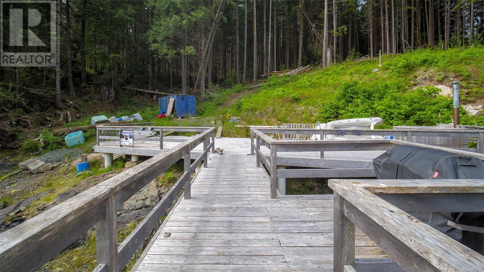 Lot E Cheeyah Island, Bamfield