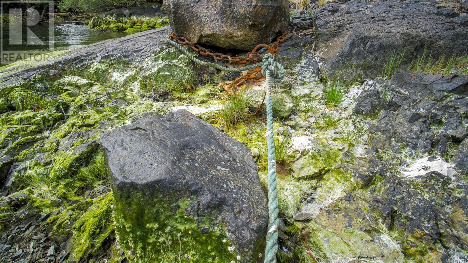 Lot E Cheeyah Island, Bamfield