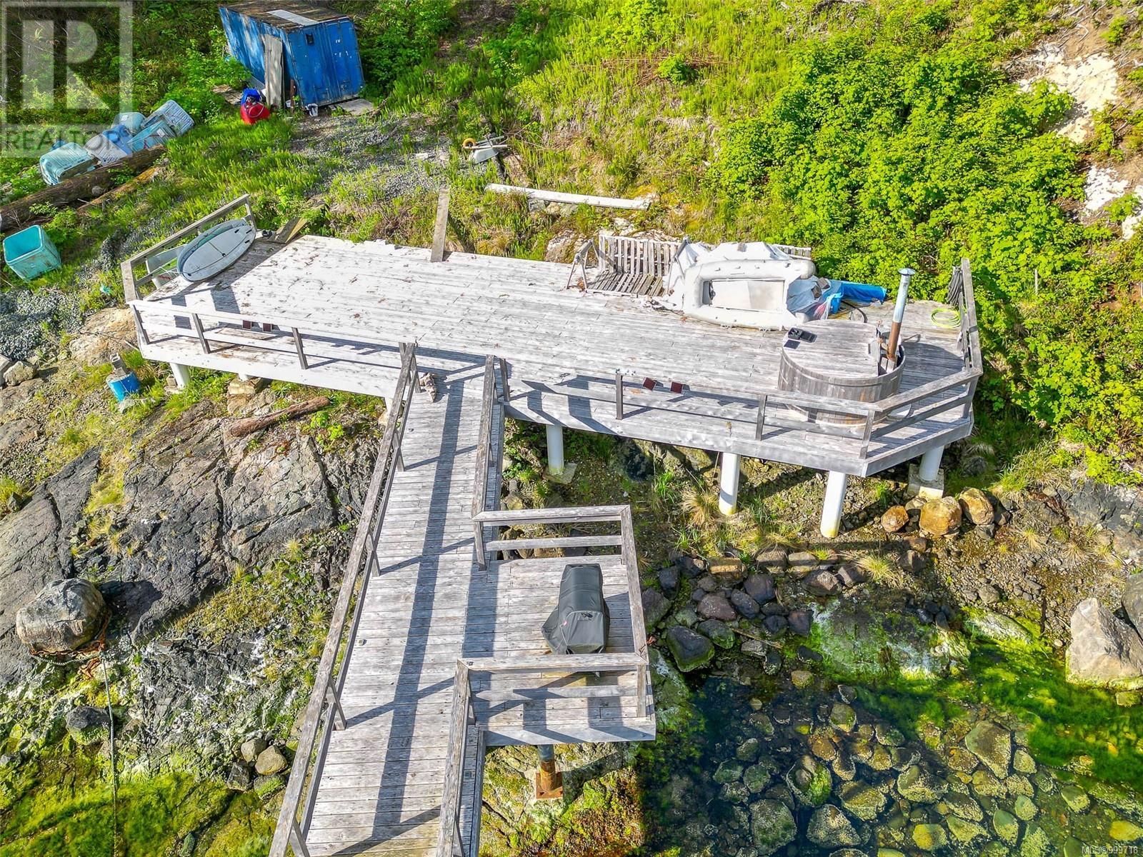 Lot E Cheeyah Island, Bamfield