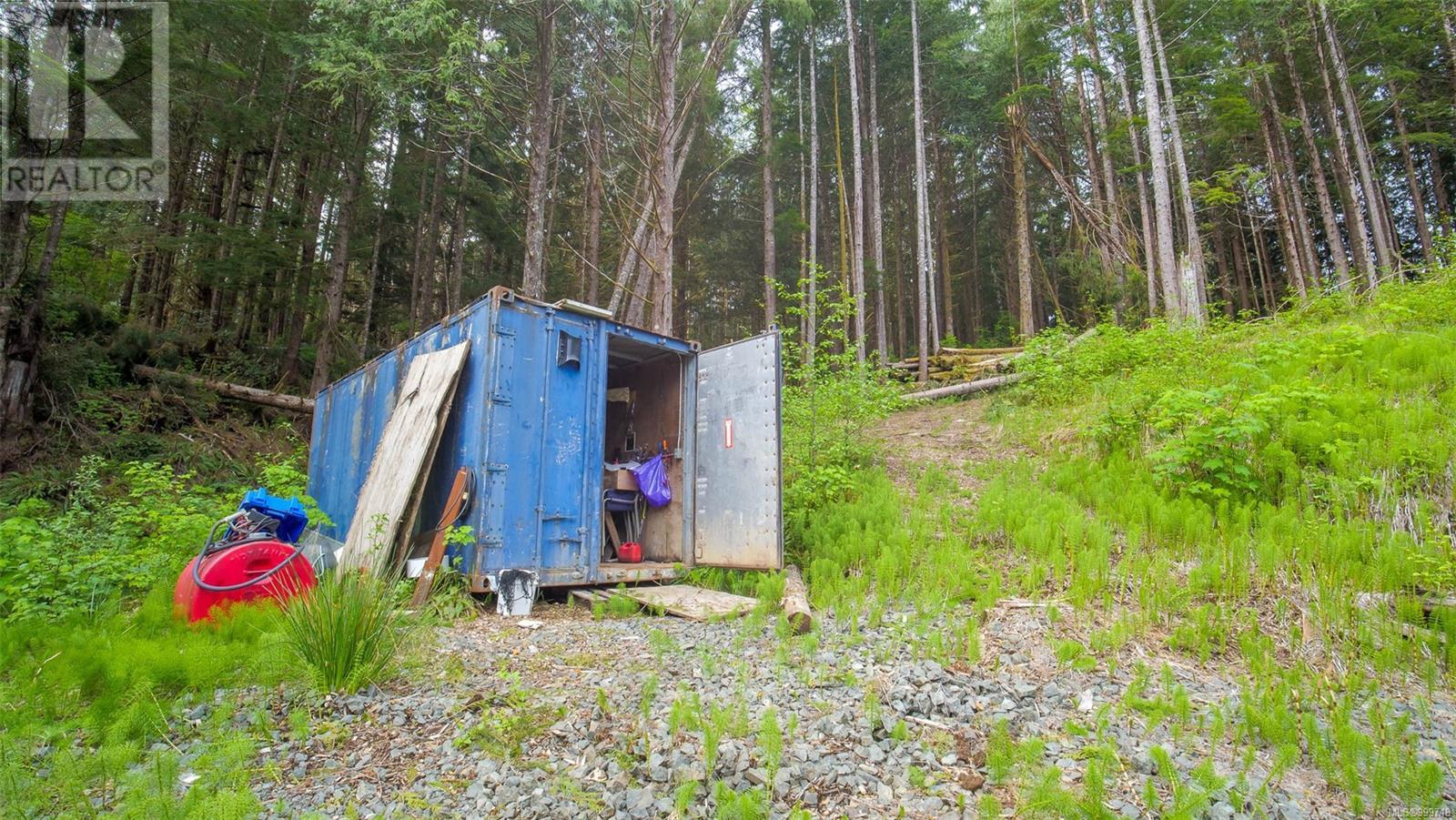 Lot E Cheeyah Island, Bamfield