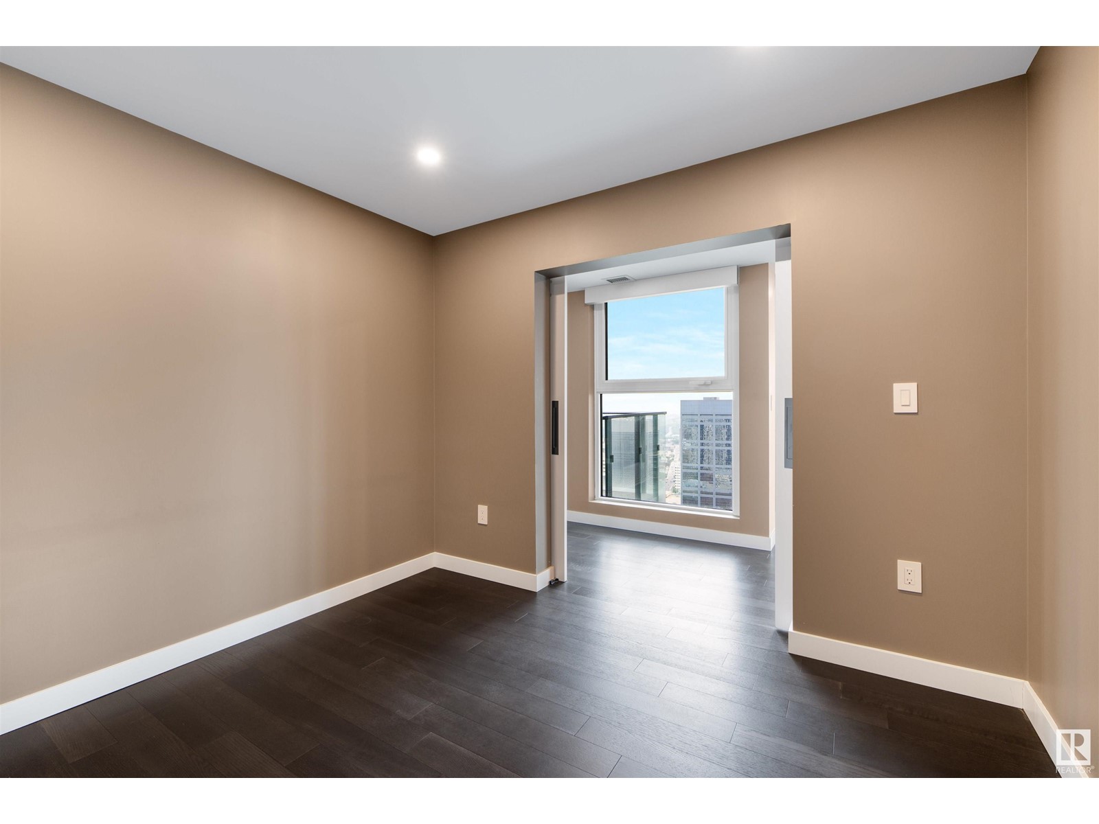 #3802 10180 103 ST NW - 21
