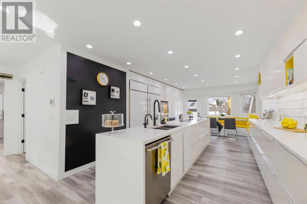 Single Family House Bi-level for Sale in  Millrise Drive SW Millrise Calgary 