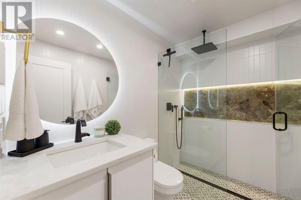 Single Family House Bi-level for Sale in  Millrise Drive SW Millrise Calgary 
