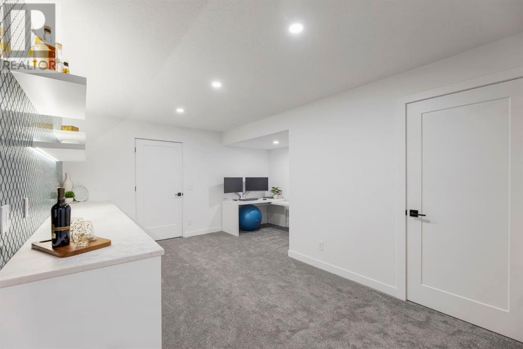 Single Family House Bi-level for Sale in  Millrise Drive SW Millrise Calgary 