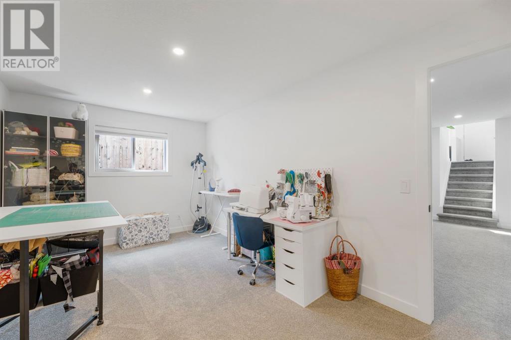 Single Family House Bi-level for Sale in  Millrise Drive SW Millrise Calgary 