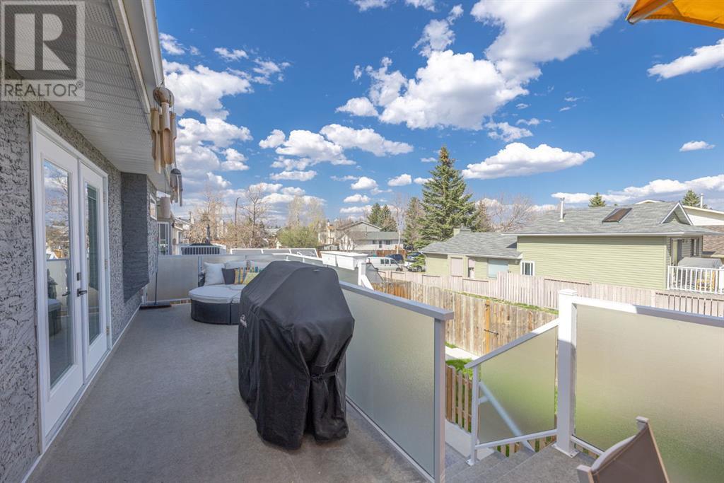 Single Family House Bi-level for Sale in  Millrise Drive SW Millrise Calgary 