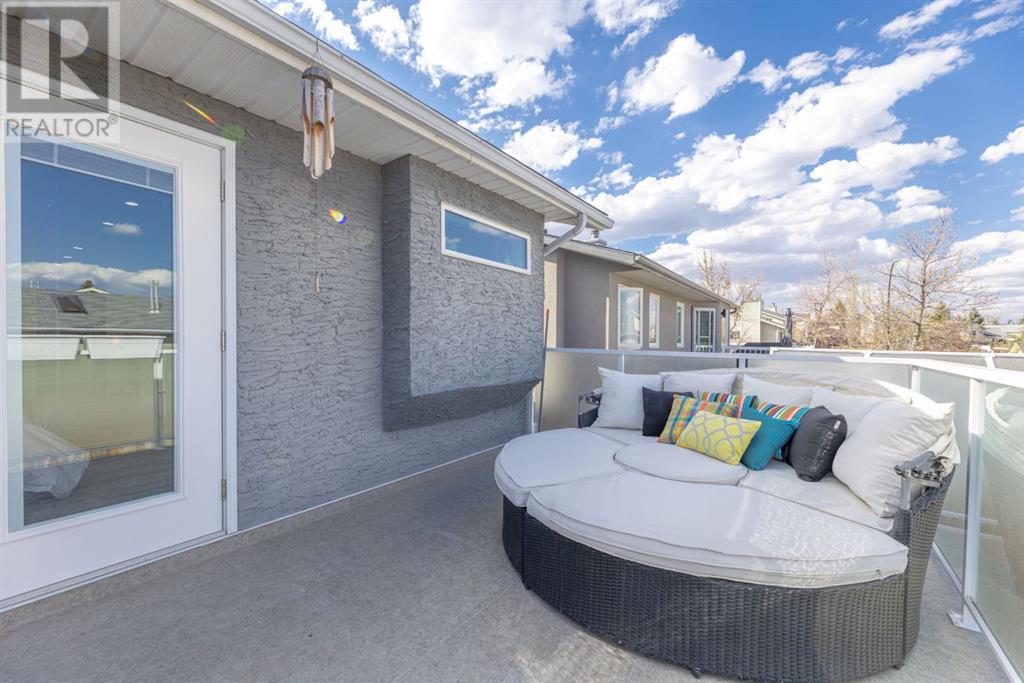 Single Family House Bi-level for Sale in  Millrise Drive SW Millrise Calgary 