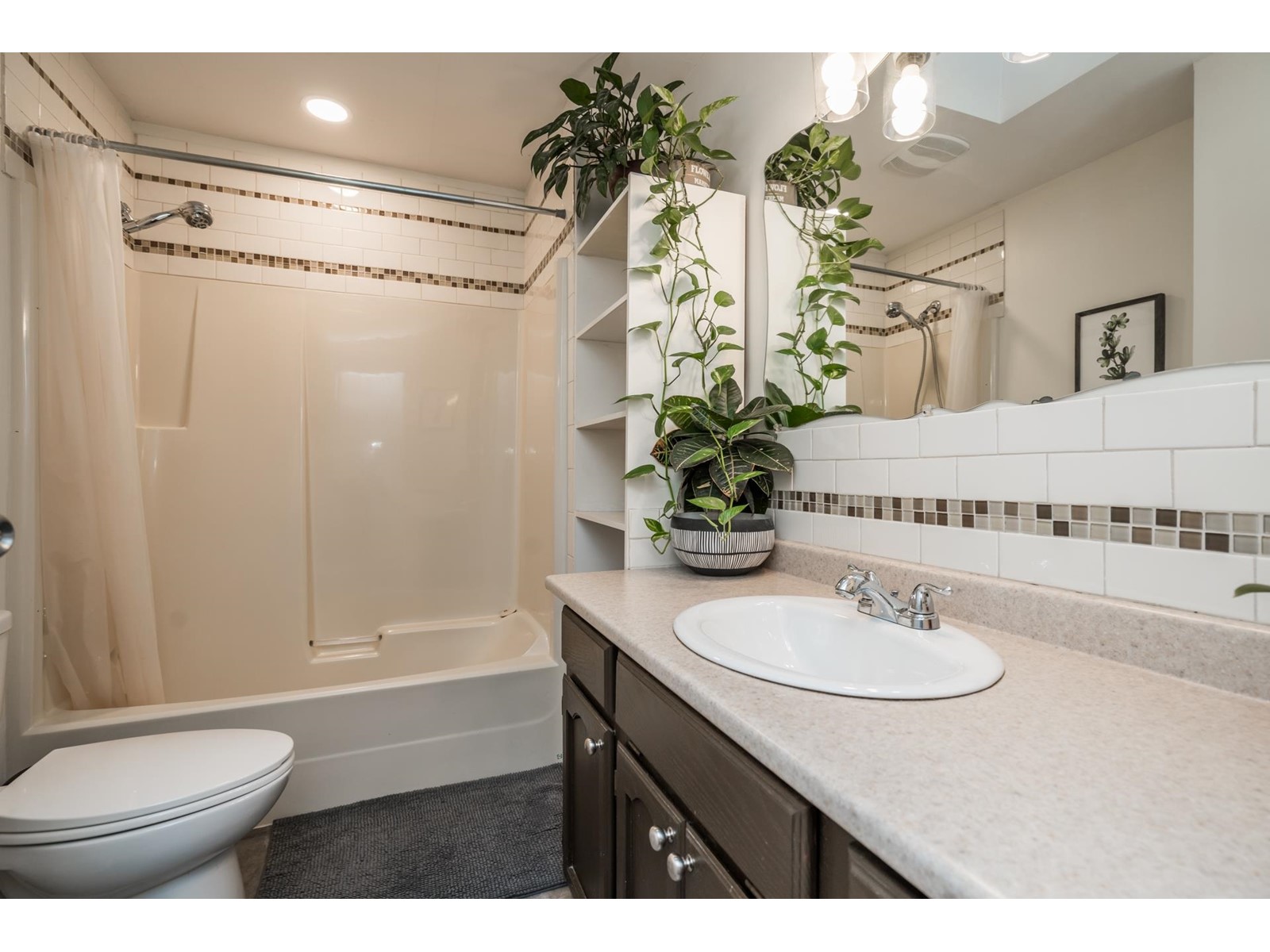Photo 34 of 4483 208 Street, Langley BC