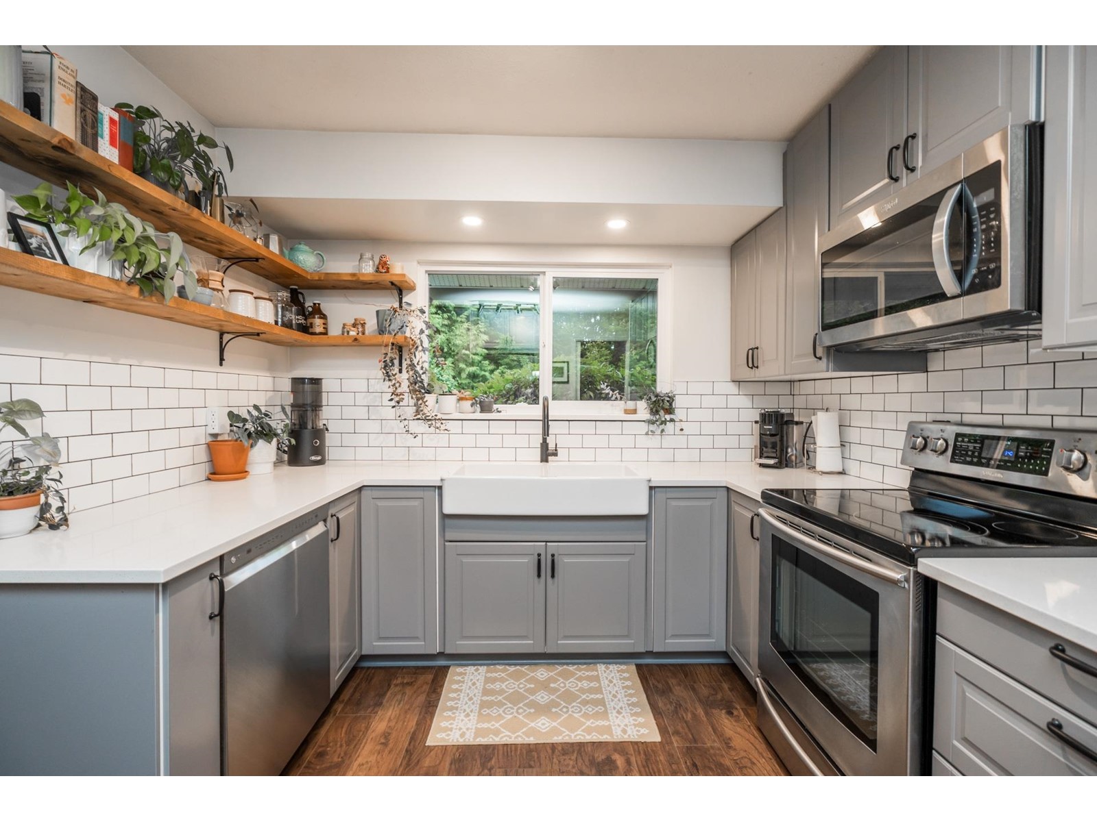 Photo 16 of 4483 208 Street, Langley BC