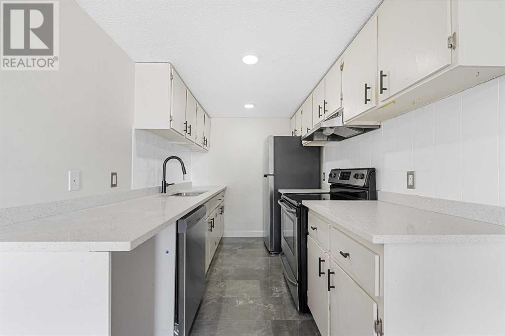 Single Family House for Sale in   Brookpark Drive SW Braeside Calgary 