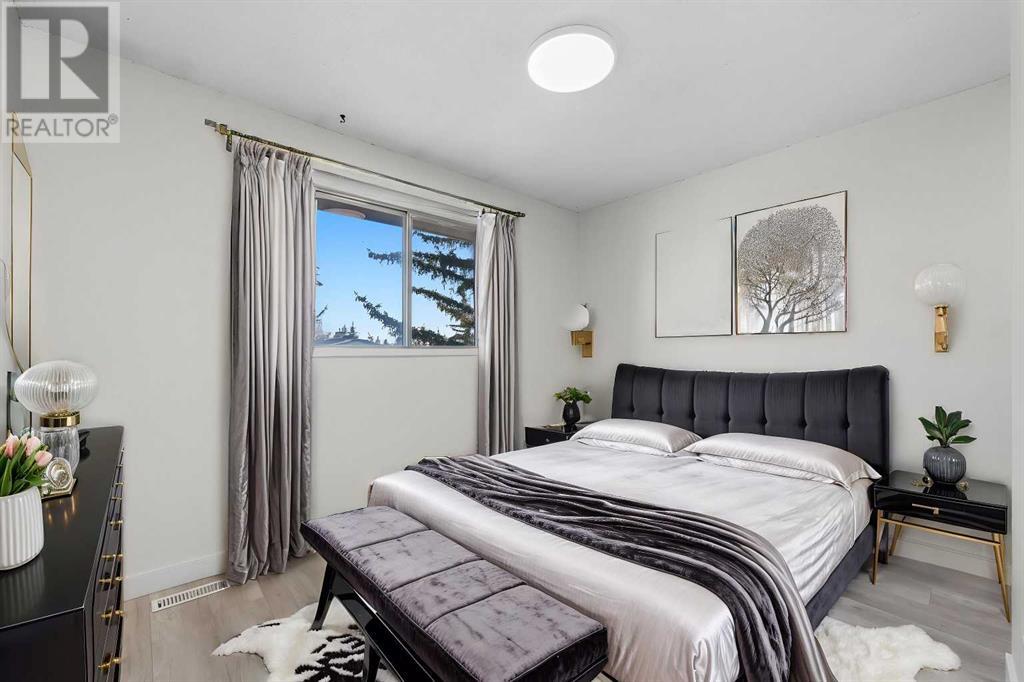 Single Family House for Sale in   Brookpark Drive SW Braeside Calgary 