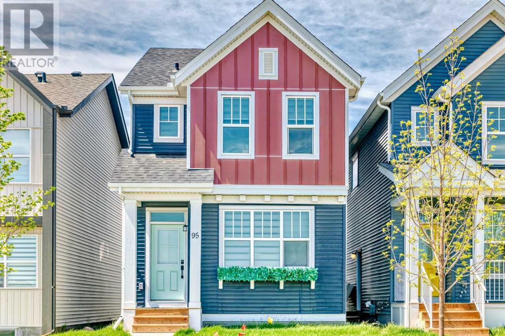 95 Heirloom Boulevard SE, Calgary, Alberta