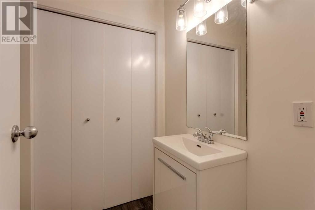 Single Family House for Sale in    Street SW Beltline Calgary 