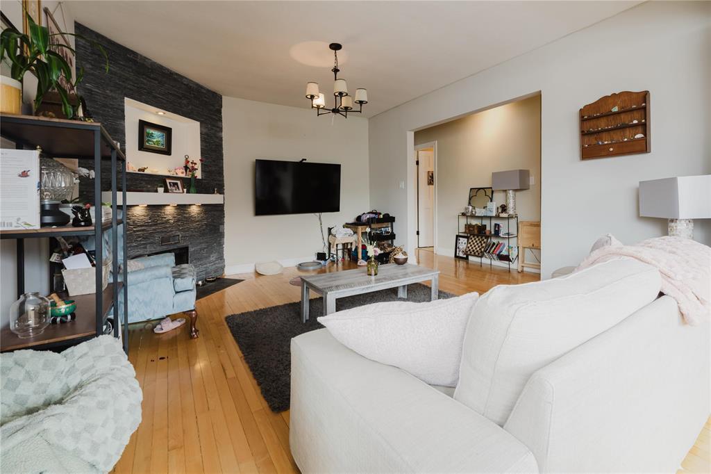 Photo 23 of 1041 Corydon Avenue, Winnipeg MB