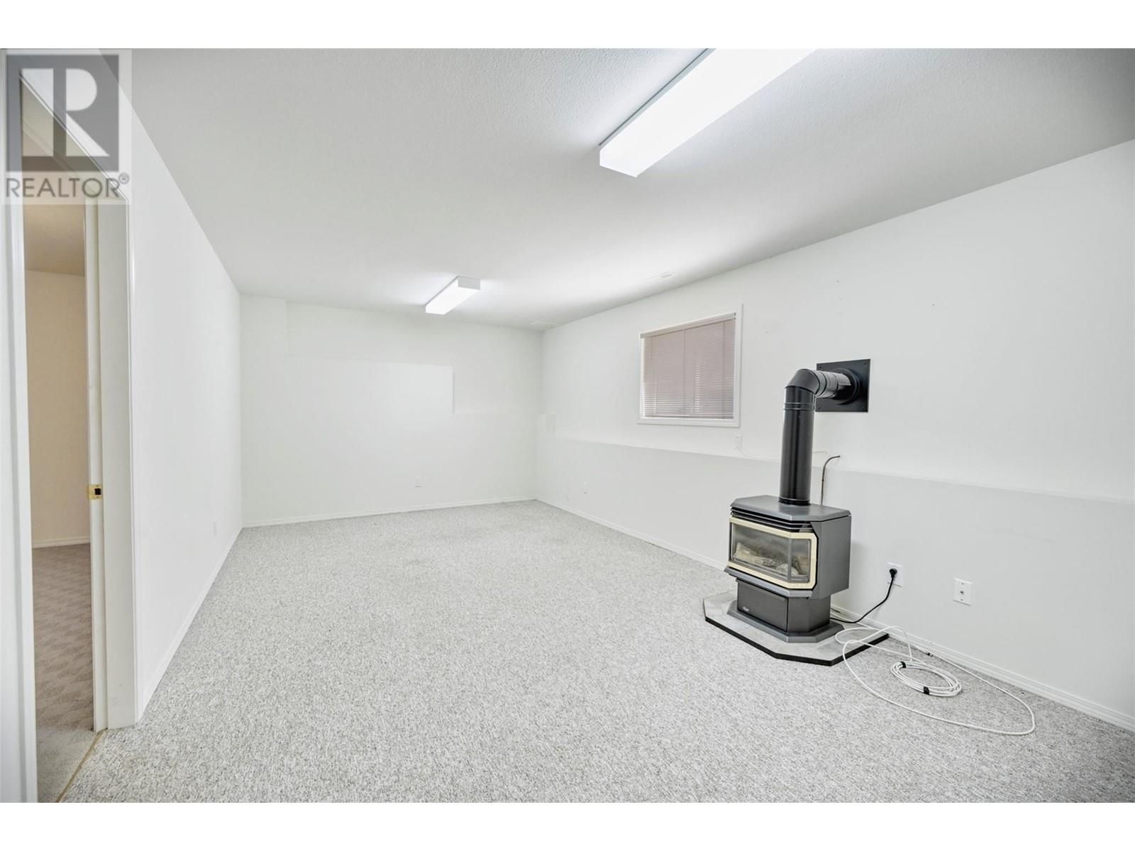 28 SANDPIPER Place, Osoyoos