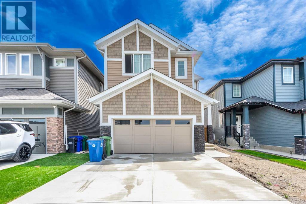 Photo 1 of 547 Clydesdale Way, Cochrane AB
