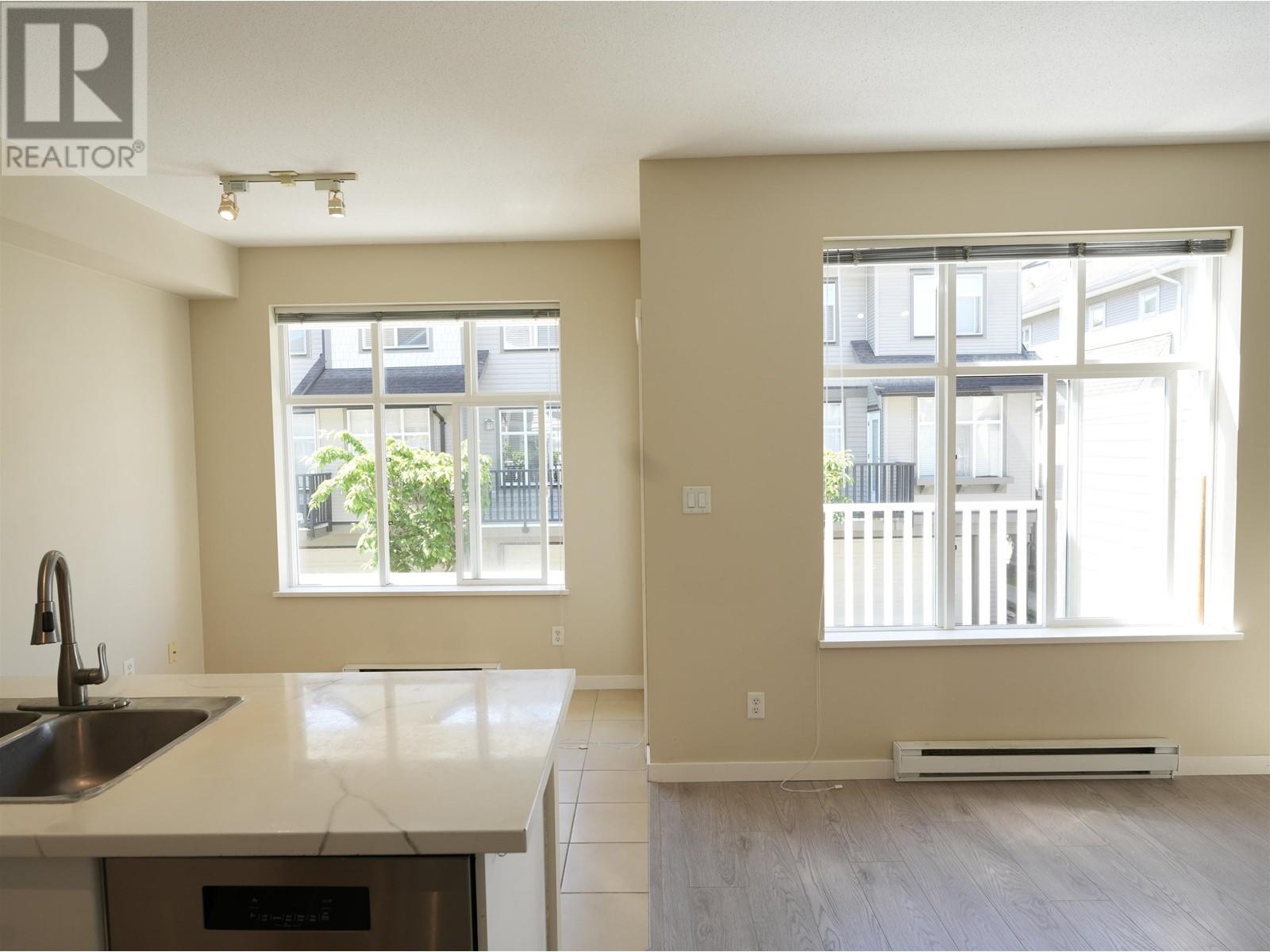 Photo 7 of 80 7288 Heather Street, Richmond BC