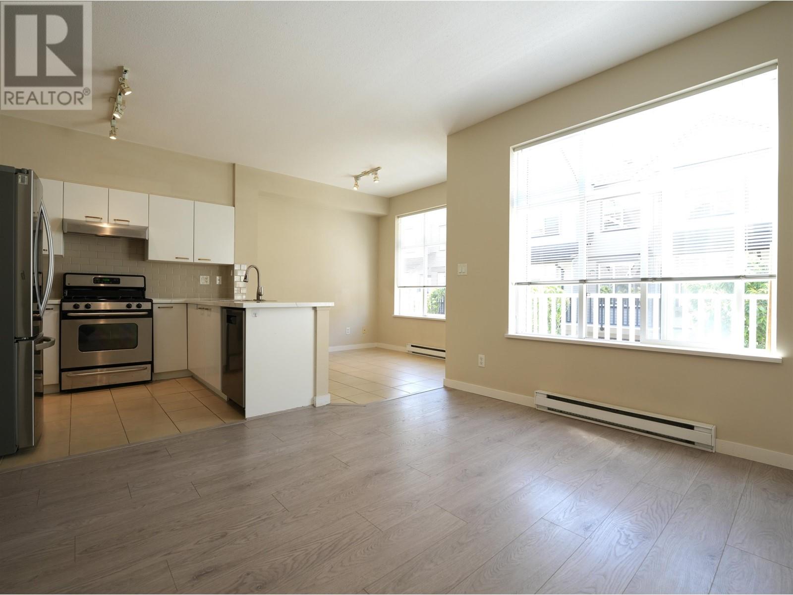 Photo 6 of 80 7288 Heather Street, Richmond BC
