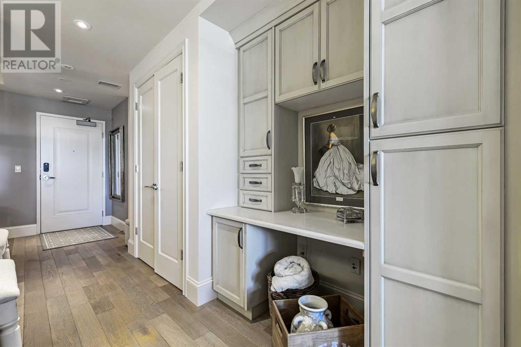 Single Family House for Sale in   Quarry Way SE Douglasdale/Glen Calgary 