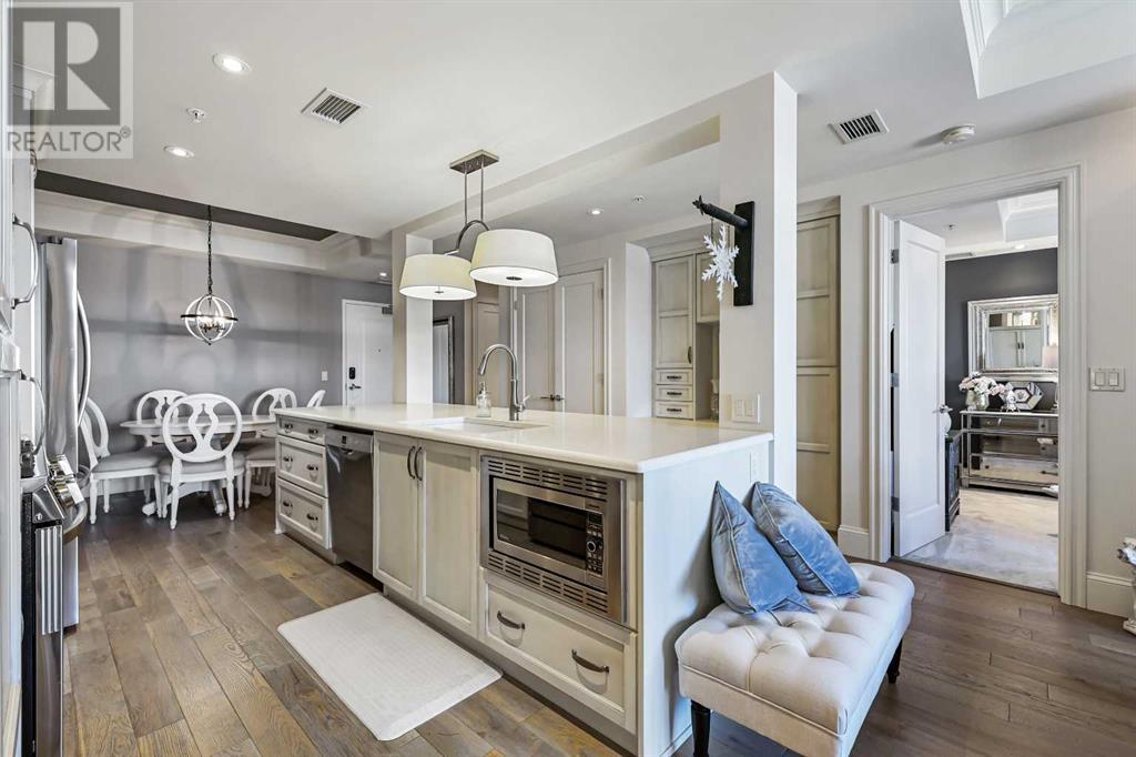Single Family House for Sale in   Quarry Way SE Douglasdale/Glen Calgary 