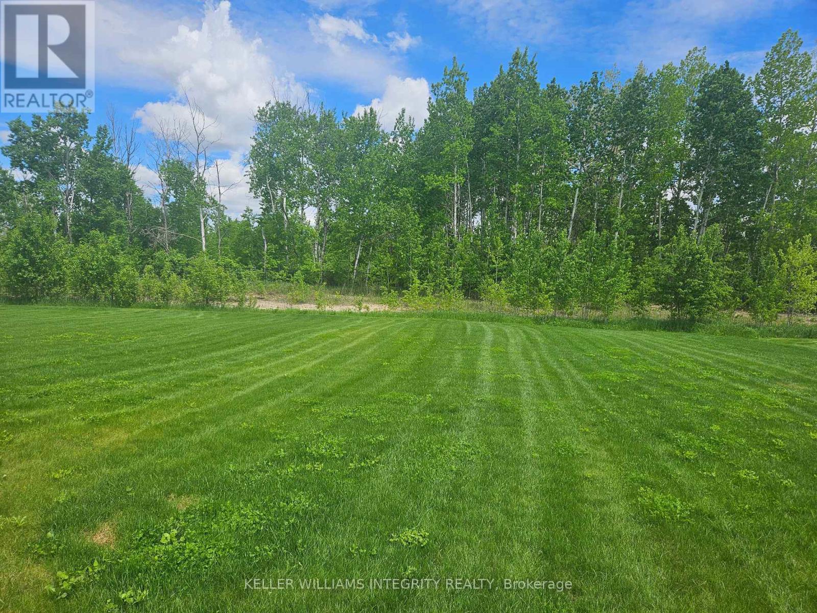 Photo 31 of 114 Maplestone Drive, North Grenville ON