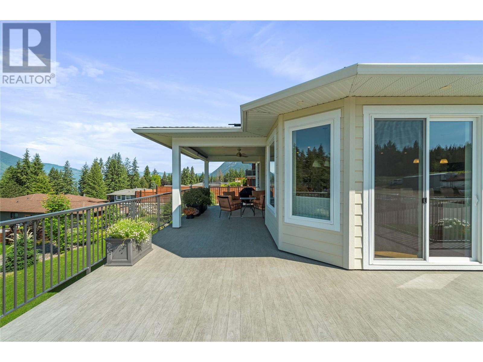 Photo 50 of 4230 20 Street Ne, Salmon Arm BC