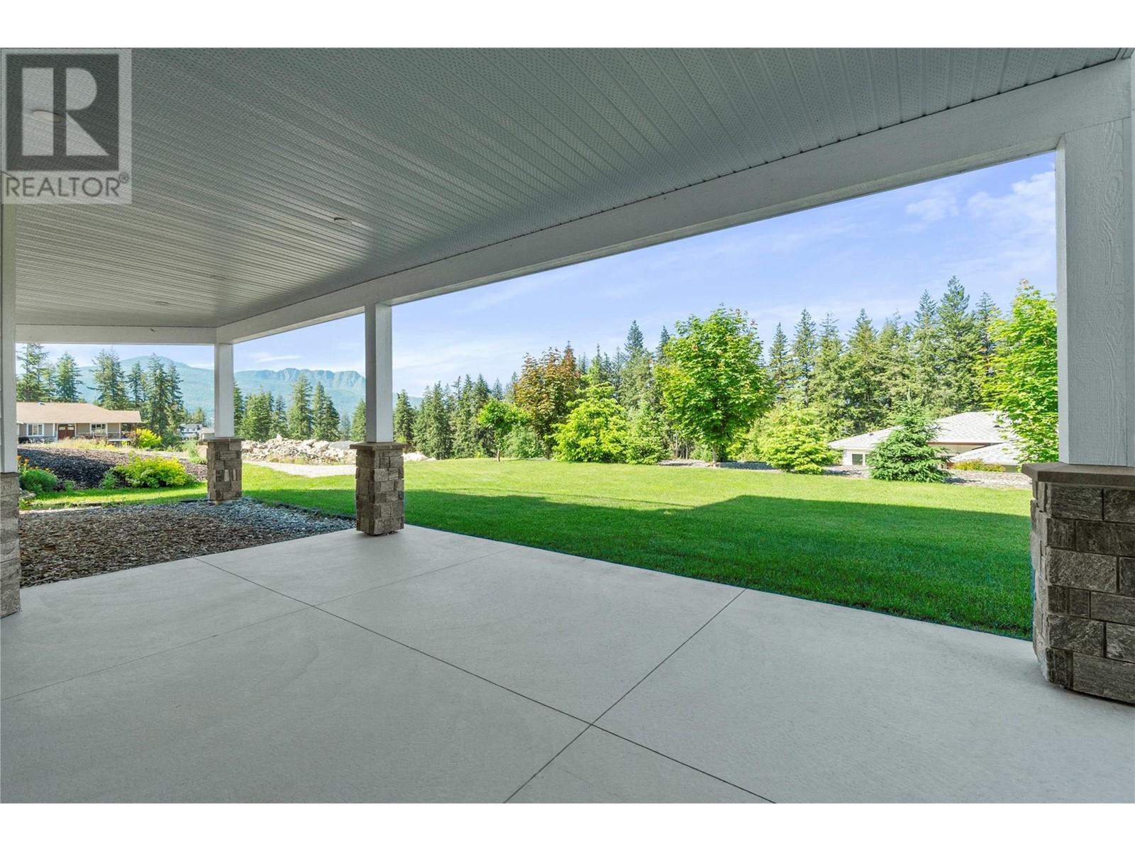 Photo 46 of 4230 20 Street Ne, Salmon Arm BC