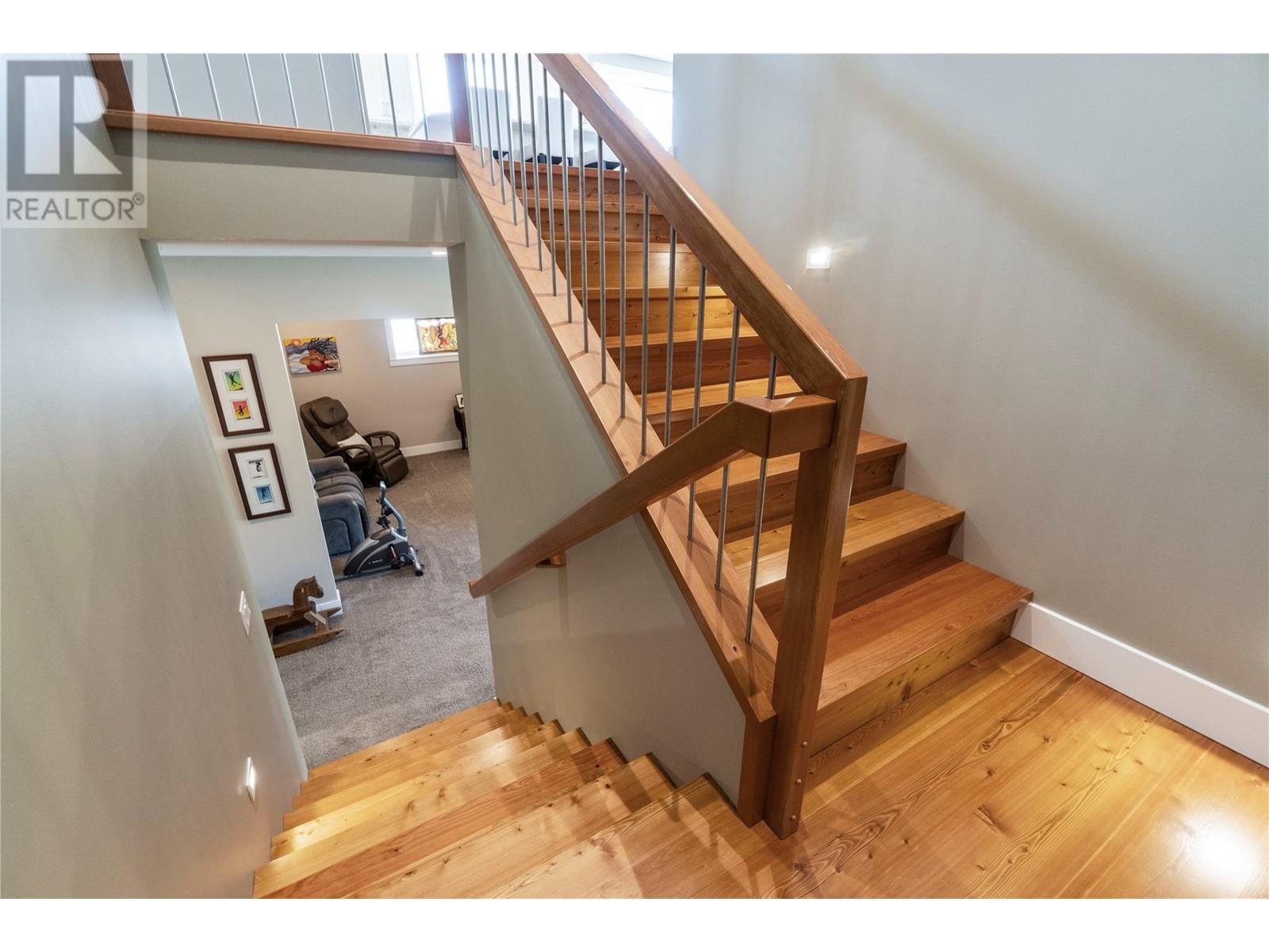 Photo 24 of 4230 20 Street Ne, Salmon Arm BC