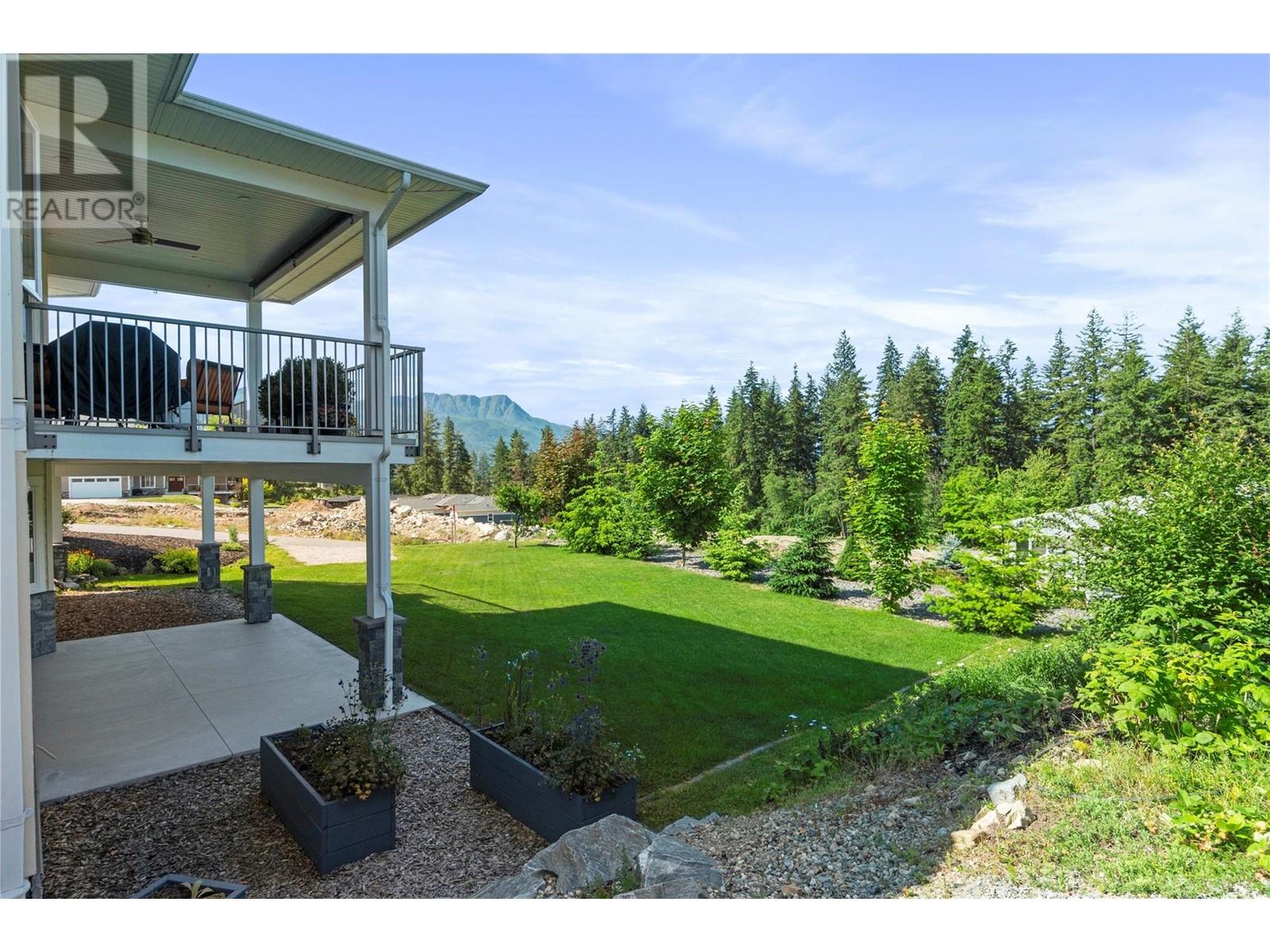 Photo 42 of 4230 20 Street Ne, Salmon Arm BC