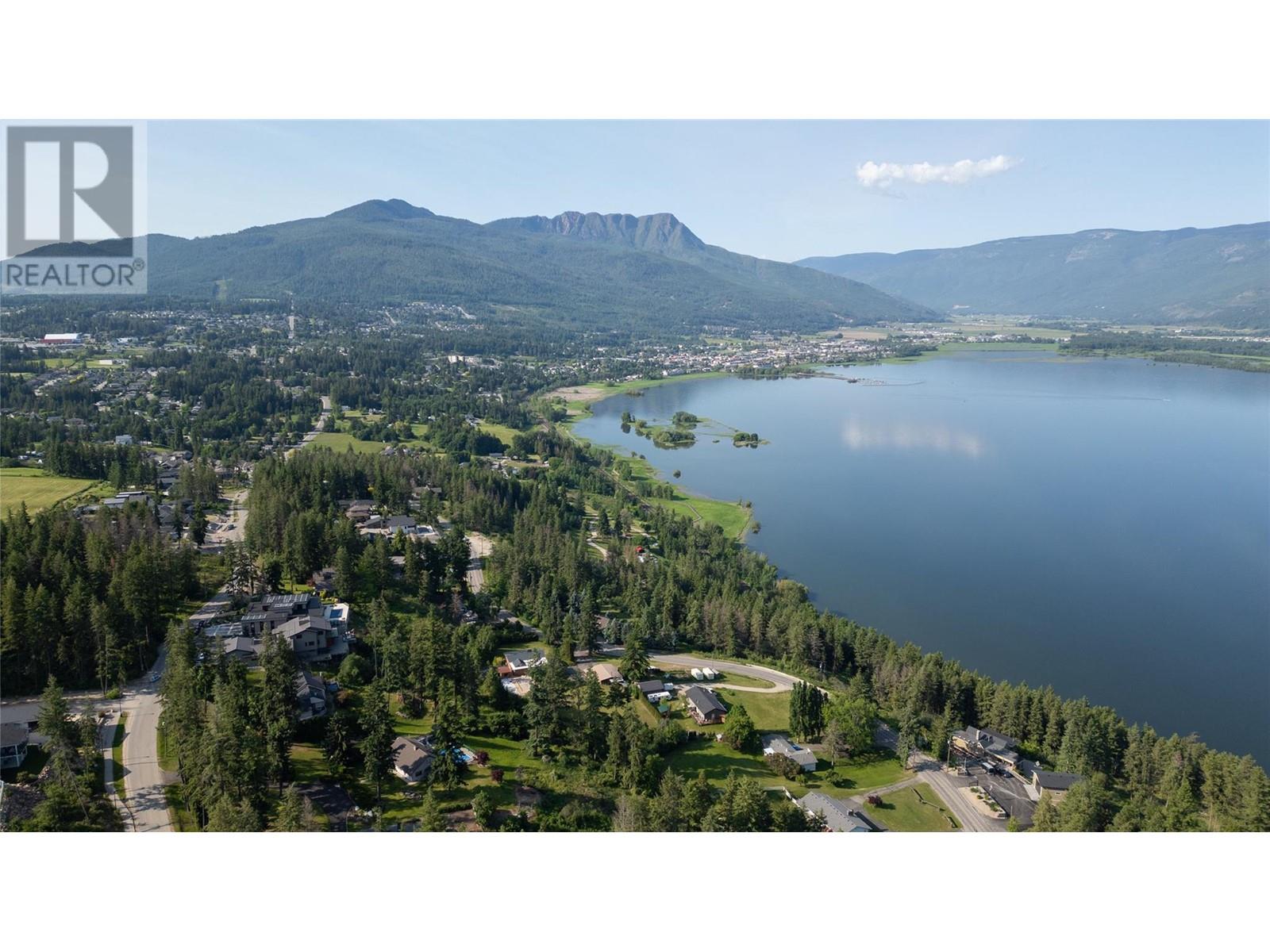 Photo 54 of 4230 20 Street Ne, Salmon Arm BC