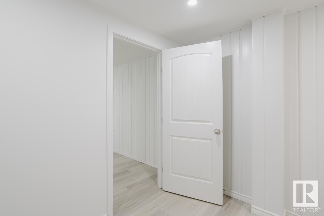 Single Family House Bungalow for Sale in   AV NW Edmonton 