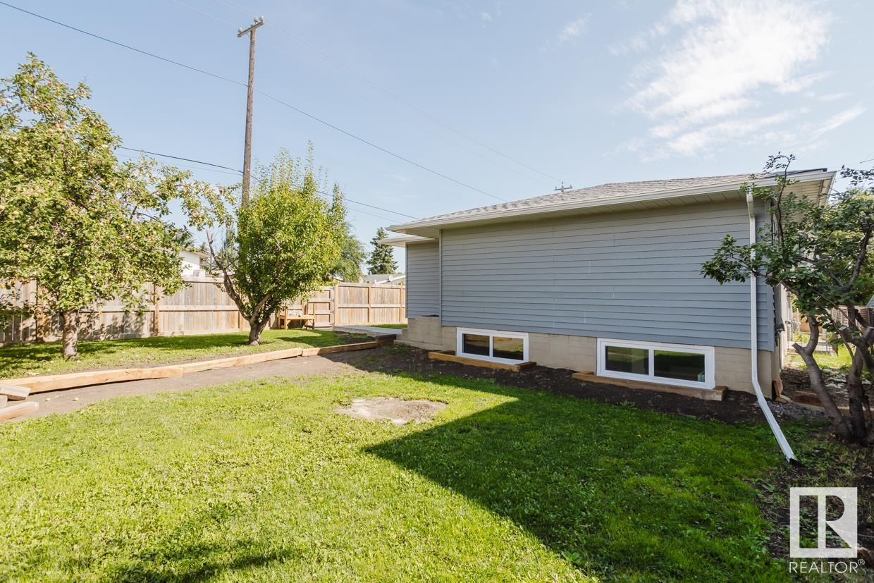 Single Family House Bungalow for Sale in   AV NW Edmonton 