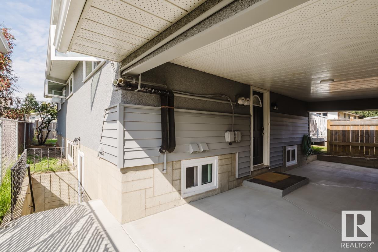 Single Family House Bungalow for Sale in   AV NW Edmonton 