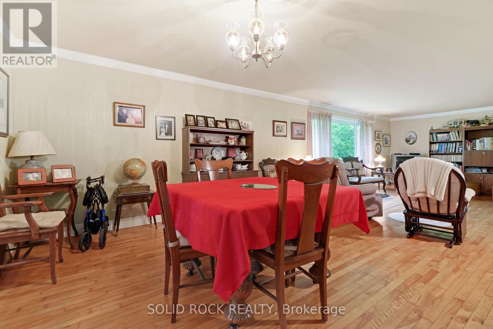 Photo 7 of 7725 Lawrence Street, Ottawa ON