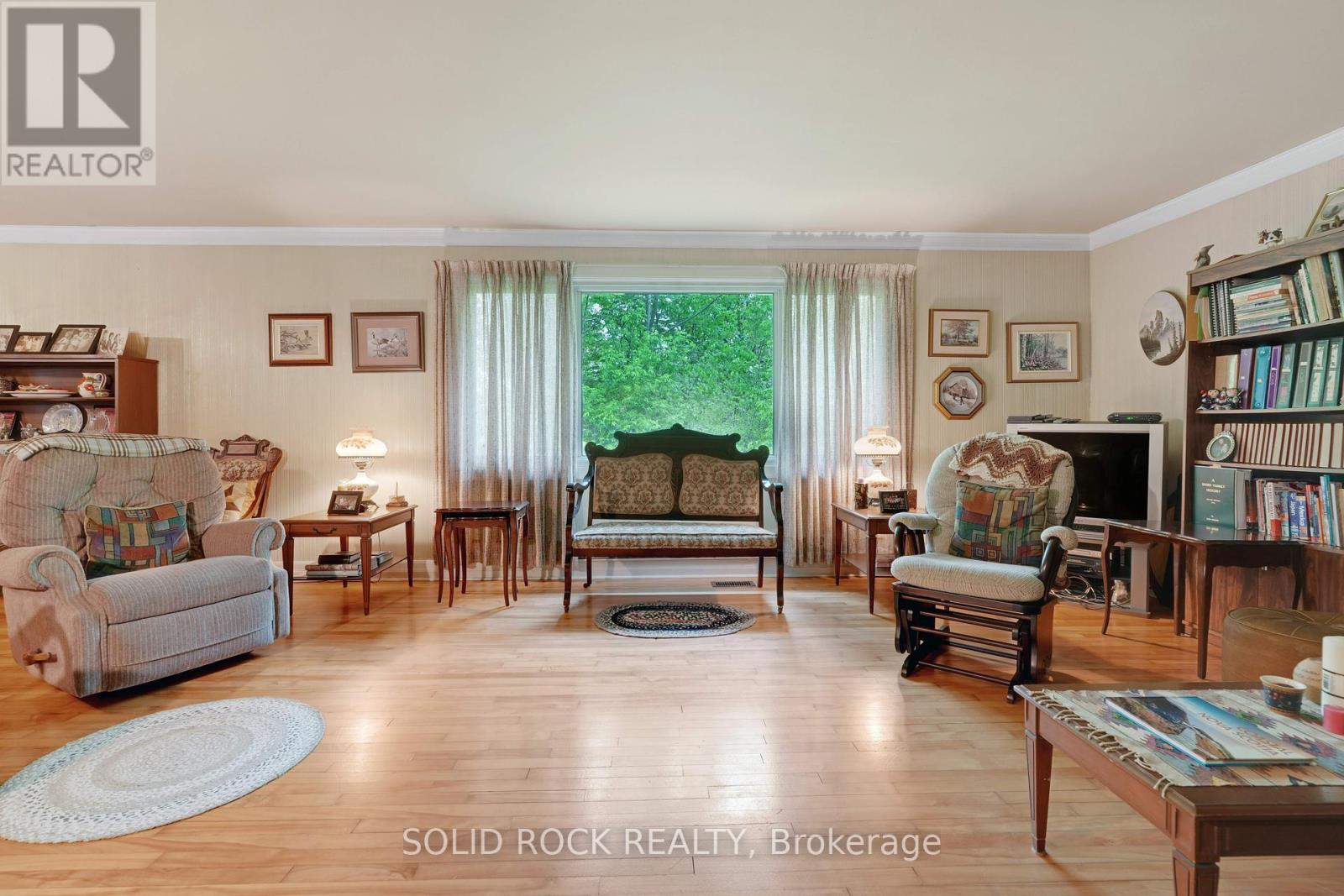 Photo 13 of 7725 Lawrence Street, Ottawa ON