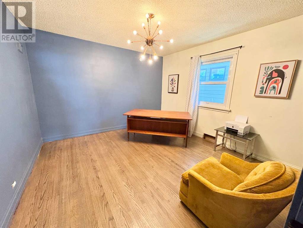 Single Family House Bungalow for Sale in   Street S Victoria Park Lethbridge 