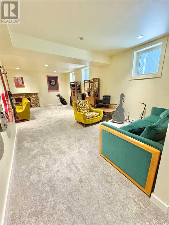 Single Family House Bungalow for Sale in   Street S Victoria Park Lethbridge 