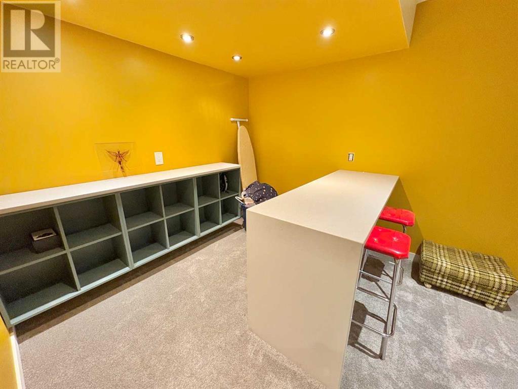Single Family House Bungalow for Sale in   Street S Victoria Park Lethbridge 
