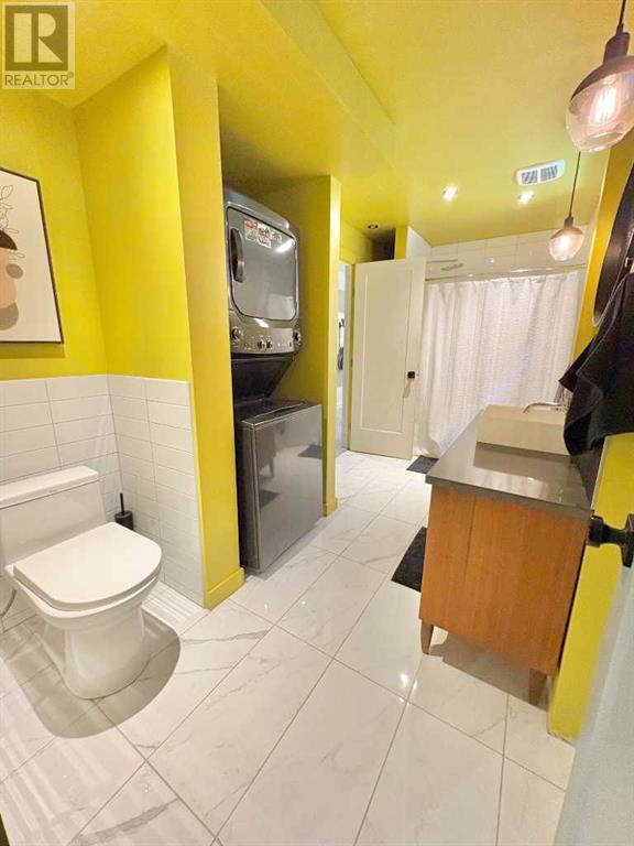 Single Family House Bungalow for Sale in   Street S Victoria Park Lethbridge 