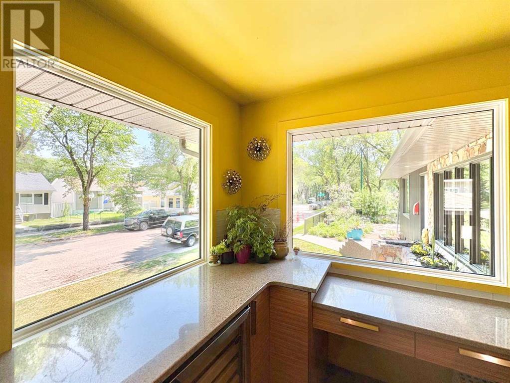 Single Family House Bungalow for Sale in   Street S Victoria Park Lethbridge 