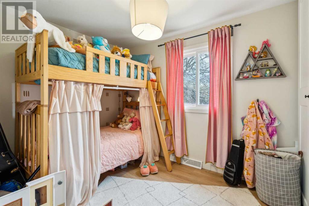 Single Family House Bungalow for Sale in  Beaupre Crescent NW Bowness Calgary 